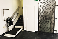 Plattformlift X3 von Garaventa Lift innenbereich