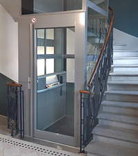 Homelift / Aufzug Mehrfamilienhaus Garaventa Lift